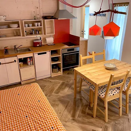 Rest And Ride Bed & Breakfast 3*