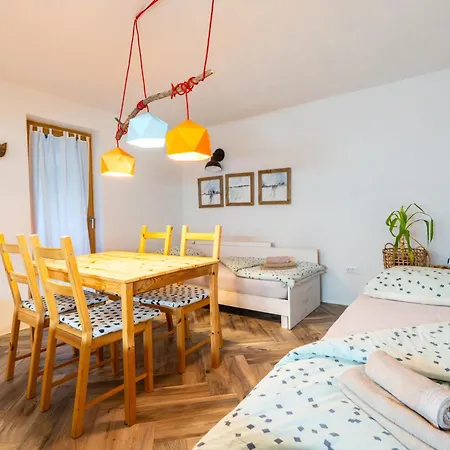 Rest And Ride Bed & Breakfast Robidisce