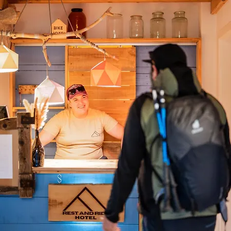 Rest And Ride Robidisce