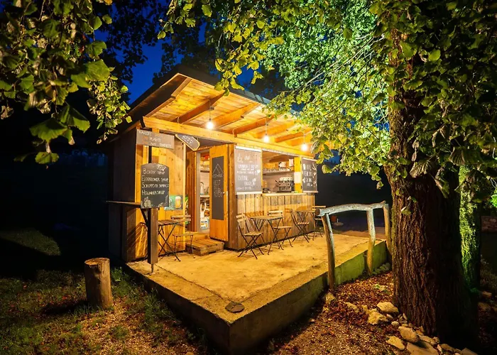 Bed & Breakfast Rest And Ride 3*